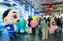 逃光动画等头部企业搭建了从创意孵化到全流程