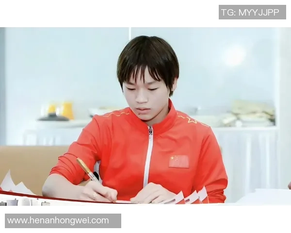 广州一所校园现全红婵雕像?校方:校史馆设置了奥运冠军雕像群组,全红婵雕像也在其间 广州一所校园现全红婵雕像?校方:校史馆设置了奥运冠军雕像群组,全红婵雕像也在其间